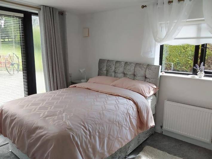 Appartement de vacances pour 2 personnes, avec balcon ainsi que jardin et vue