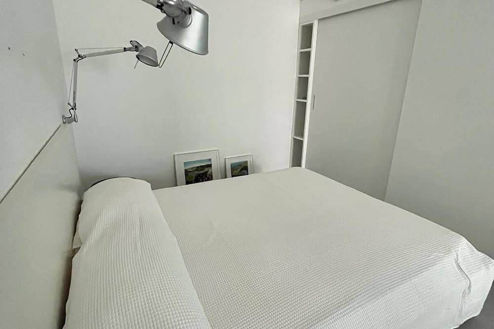 Entire apartment, House on three levels in the historic center, in the center of the Itria Valley. in Putignano, Bari Province