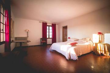 Maison De Vacances pour 14 Personnes dans Saint-Gilles, Région de Nîmes, Photo 2