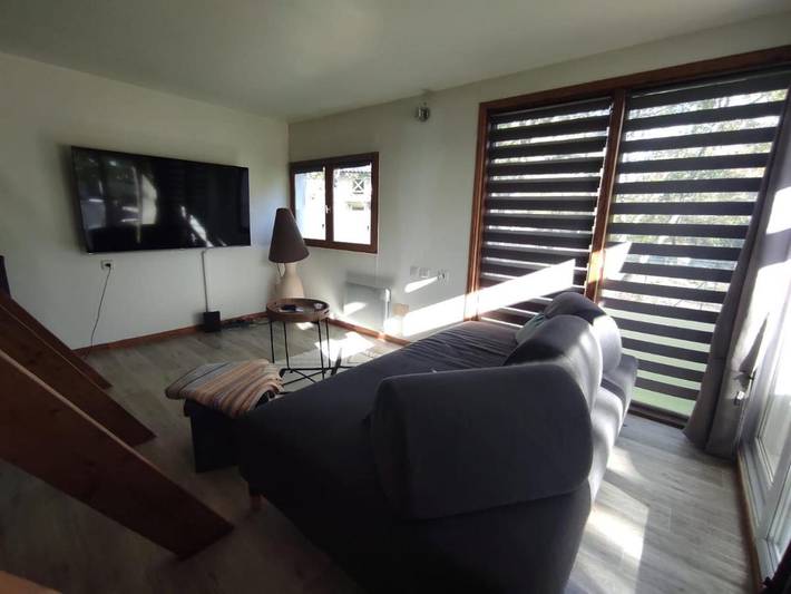 Gîte pour 4 personnes, avec vue et jardin à Puycornet - 4