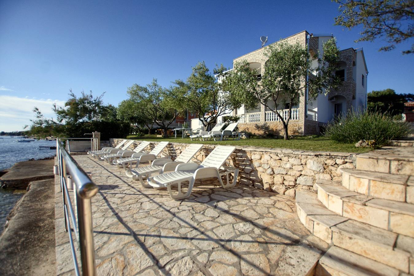 Ganze Wohnung, 1-Zimmer-Ferienwohnung am Strand Kozino, Zadar A-5803-a in Strand Kožino, Kožino
