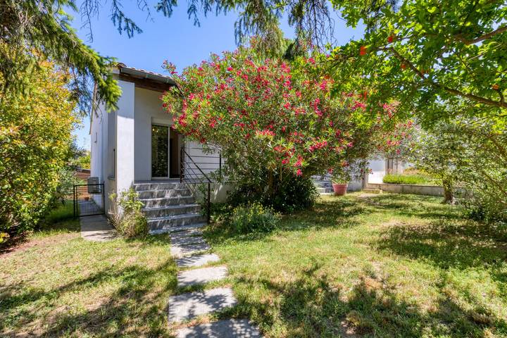 Location de vacances pour 4 personnes, avec Jardin dans l' Hérault