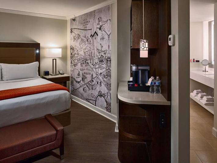 Hotel para 5 personas, con jardín y piscina, Se admiten mascotas - 1