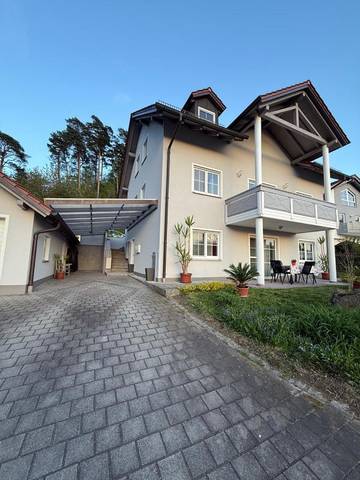 Ferienwohnung für 4 Personen, mit Garten und Ausblick, kinderfreundlich in Furth im Wald