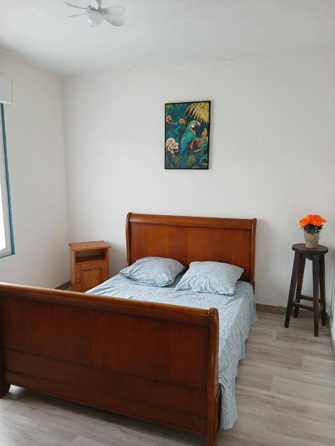 Location de vacances pour 3 personnes, avec Jardin et Vue à Baudres