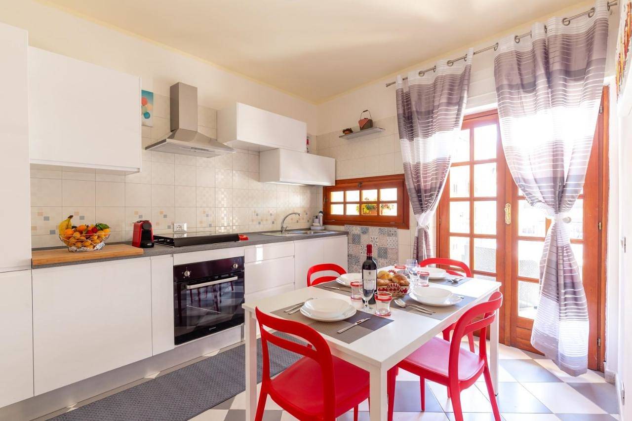 Appartamento intero, Apartment with Terrace in Casteldaccia, Provincia di Palermo