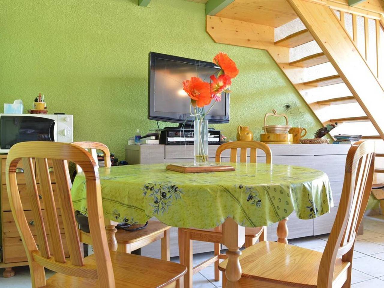Familienfreundliche Maisonette mit Terrasse, 400m vom Strand, Parkplatz, Klimaanlage in Saint Pierre la Mer, Fleury