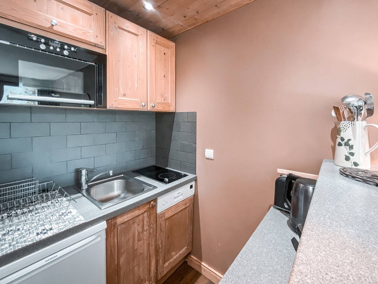 Appartamento intero, Quiet 2-room apartment, 6 people, garage, Val d'Isère in Val-d'Isère, Massiccio del Ruitor