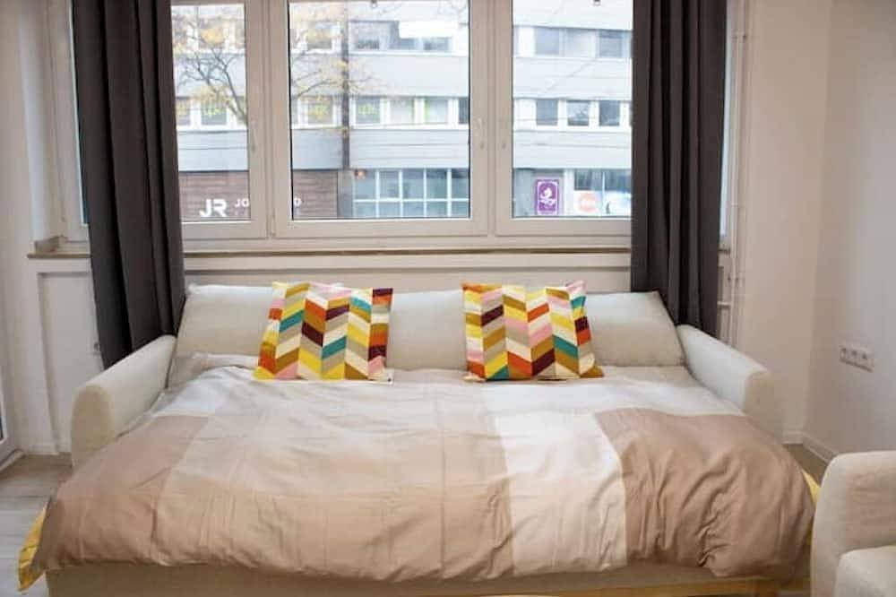 Entire apartment, Top! 2-room, trade fair, university hospital in Rüttenscheid, Essen