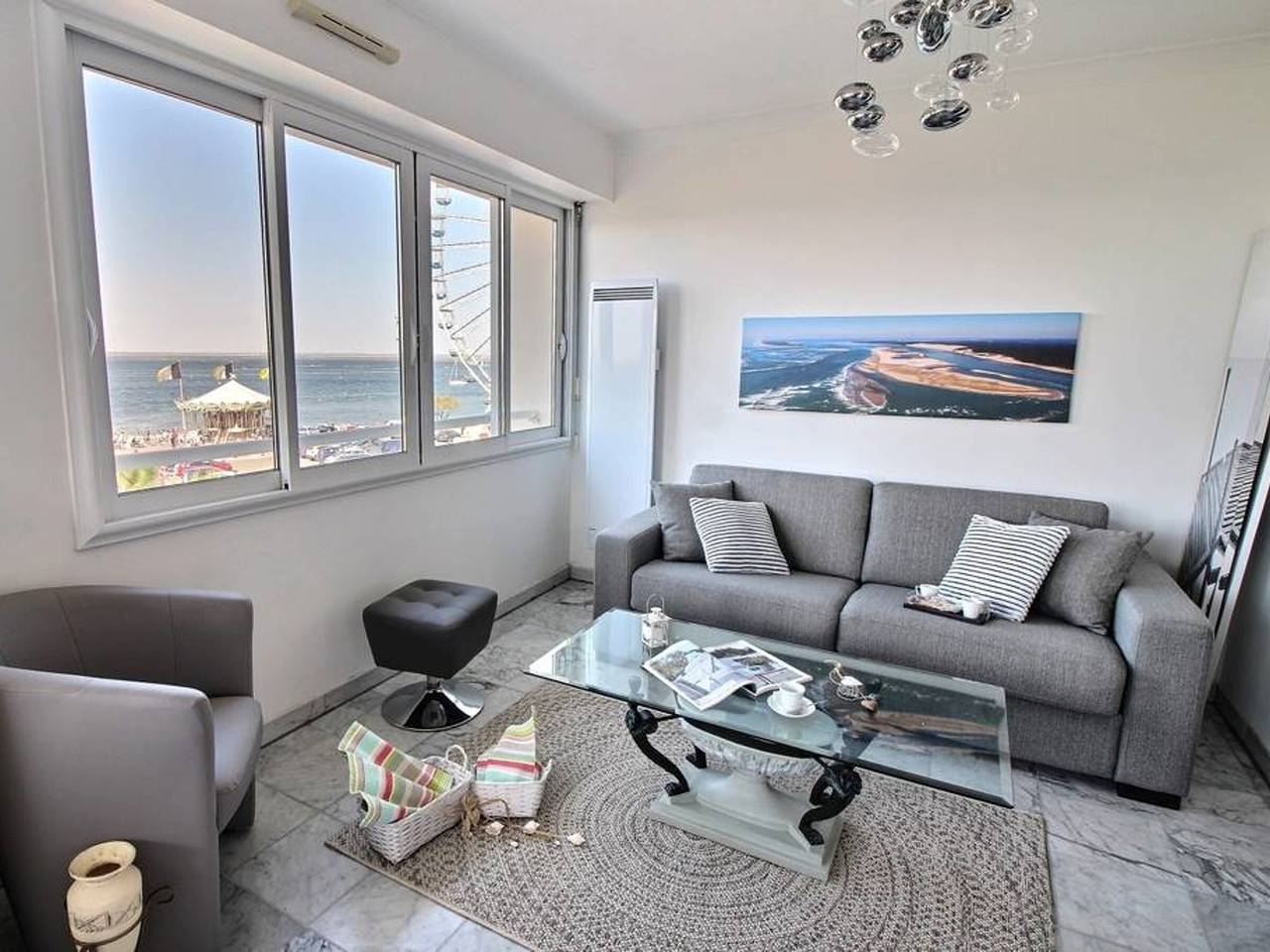 Appartement entier, Arcachon T3 Lumineux 50m Plage Centre Ville avec Parking et Wifi in Arcachon, Région d'Arcachon
