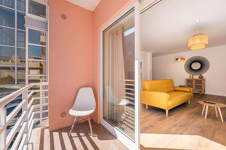 Gîte pour 6 personnes, avec balcon dans Darque