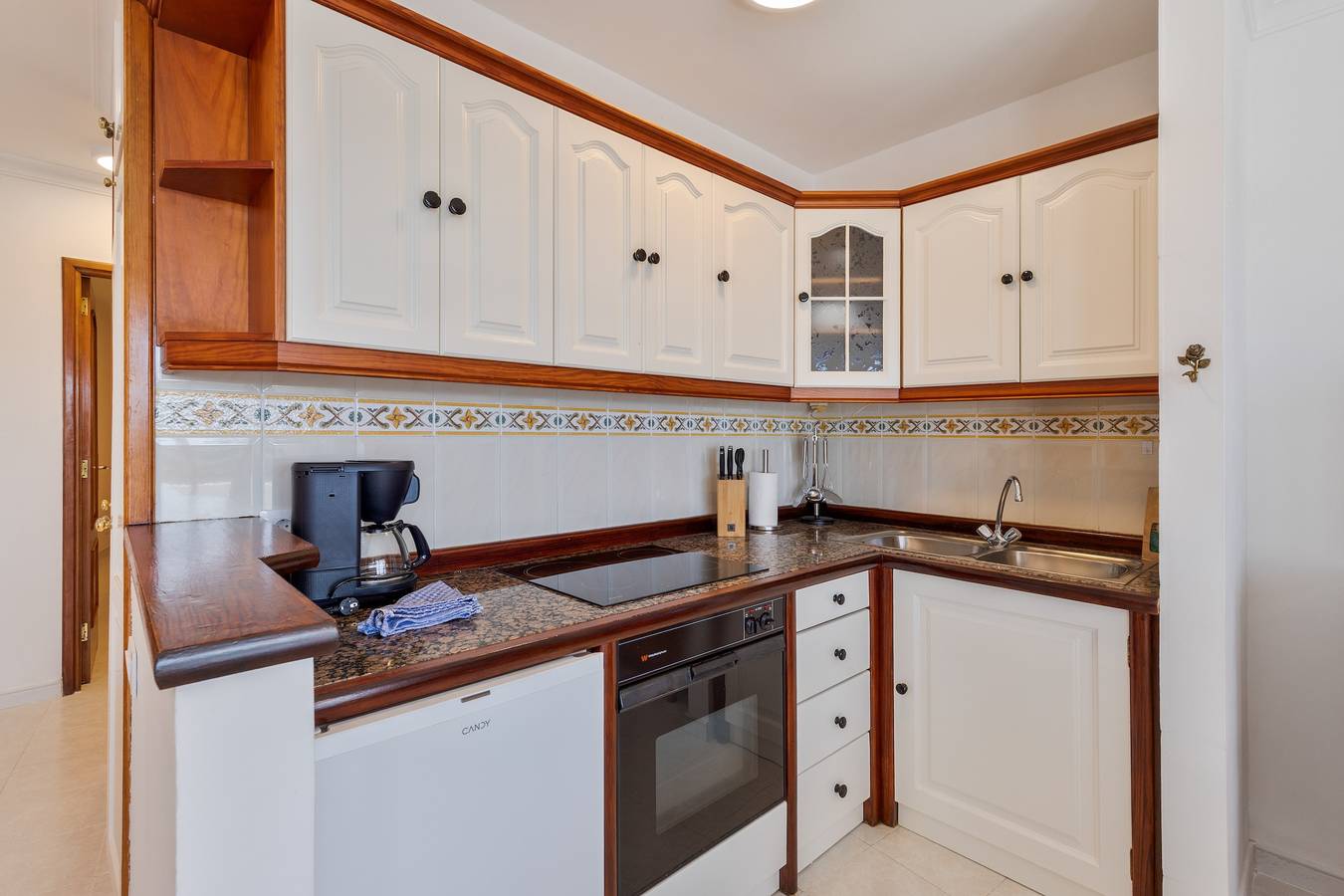 Hel lejlighed, Apartment 'Playa Delphin 202' with Sea View, Balcony and Wi-Fi in Puerto Naos, Los Llanos de Aridane