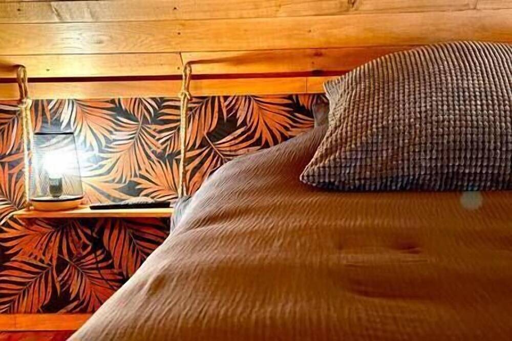 Hour House 1 - Honeymoon in Houyet, Region Namur