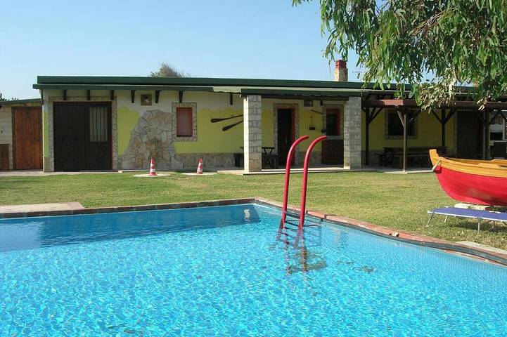 Gîte pour 10 personnes, avec jardin en Sicile - 2