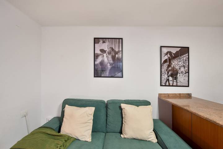 Ganze Wohnung, Ferienwohnung 'Gáldar' mit Terrasse, Gemeinschaftsgarten und WLAN in Tejeda, Gran Canaria Nord