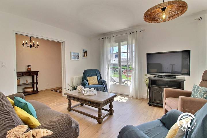 Gîte pour 8 personnes, avec jardin à Plouhinec (Morbihan) - 4