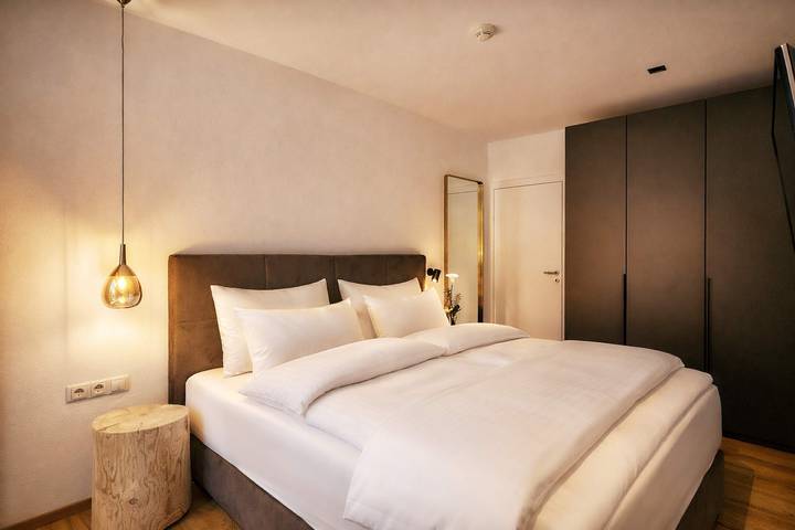 Geheel appartement, Ziller Delight – Stylish Apartment with Balcony & Mountain View in Tux Alps, Fügen