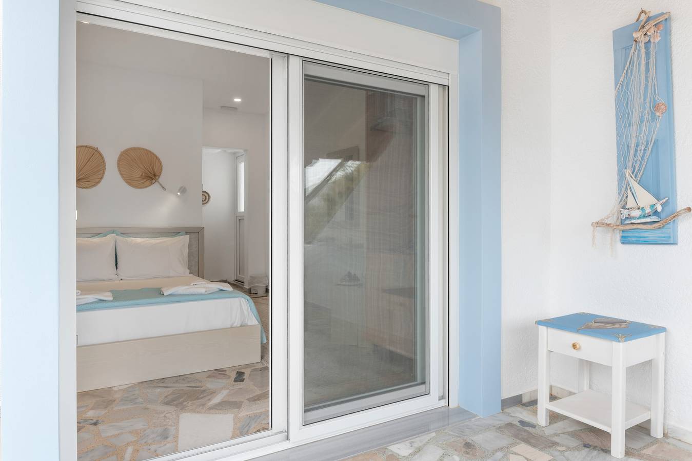 Entire apartment, Apartment 'Double Studio No 8' with Balcony, Wi-Fi and Air Conditioning in Panormos, Kalymnos