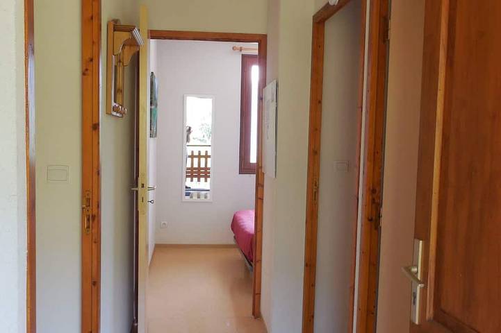 Gîte pour 4 personnes, avec piscine ainsi que jardin et terrasse à Ignaux - 3