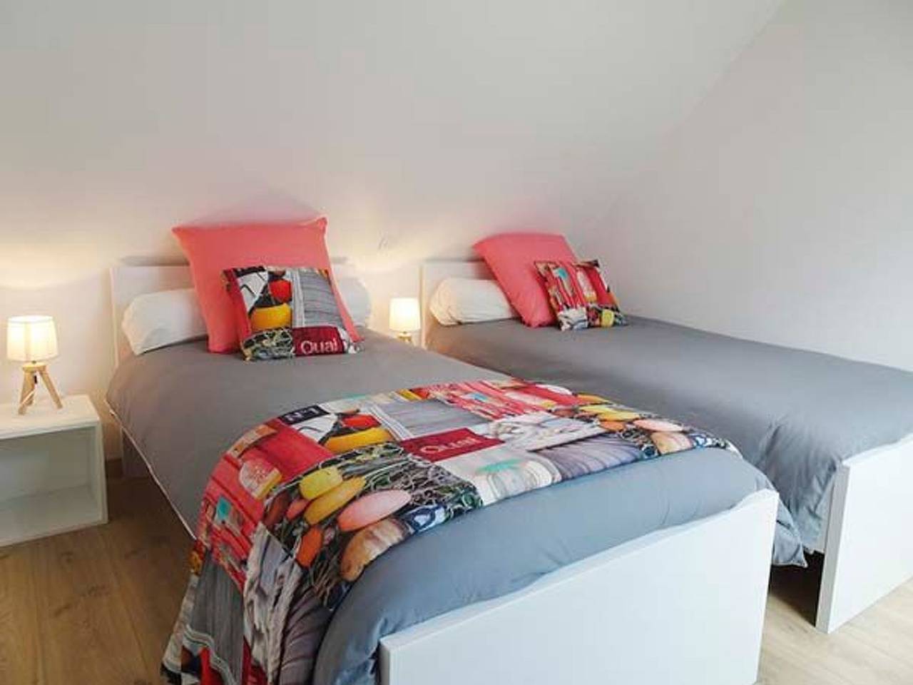 Charmantes Haus mit privatem Jacuzzi in der Bretagne in Plougonvelin, Brest region