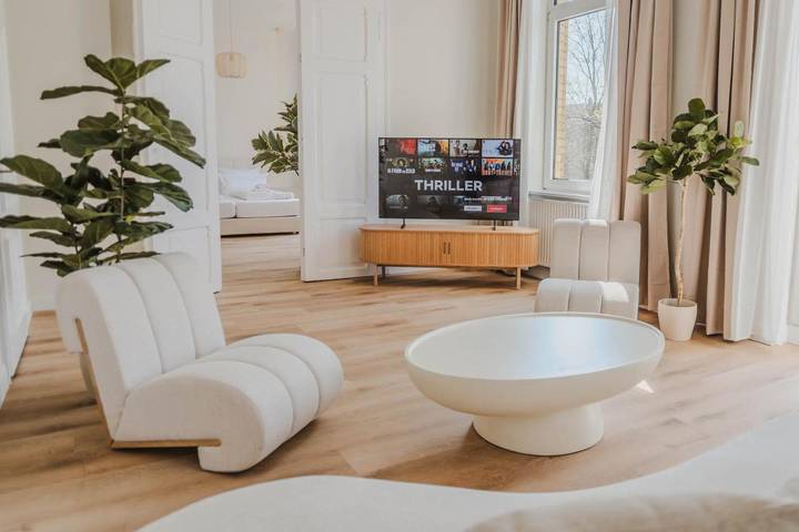 Ferienwohnung für 9 Personen, mit Ausblick und Terrasse in Hildesheim