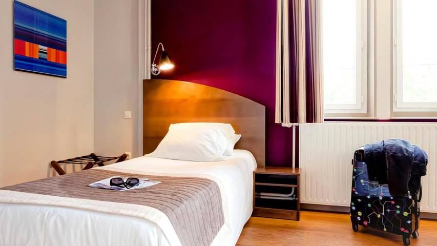 Hôtel pour 2 personnes, avec jardin et vue à Francheville - 4