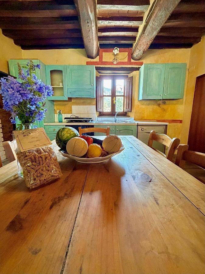 Casa di Caccia Le Foreste con tre camere, tre bagni e aria condizionata in Suvereto, Etruskische Küste