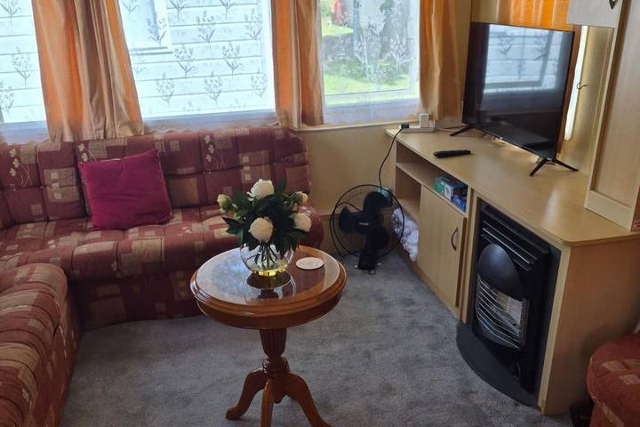 Holiday rental for 6 people, with Ocean view and Terrace as well as Garden and Pool on the Isle of Wight