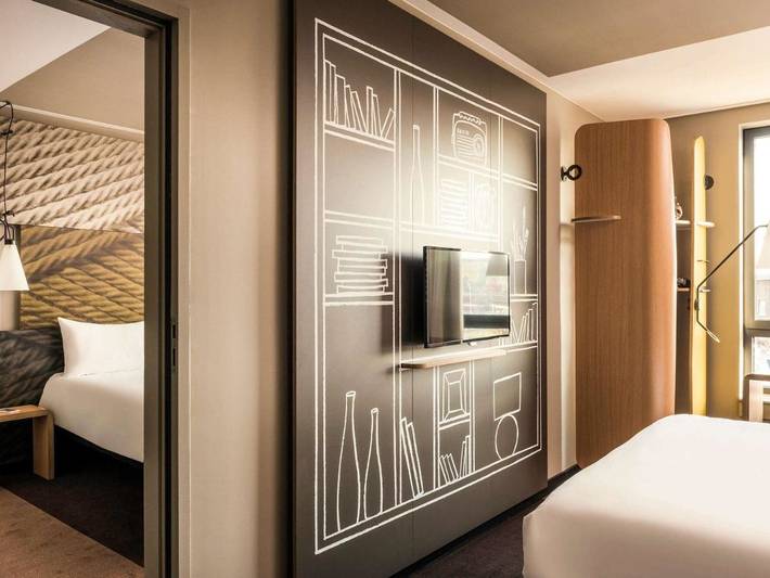 Hôtel pour 4 personnes, avec terrasse dans Aeroport Paris - Orly - 3