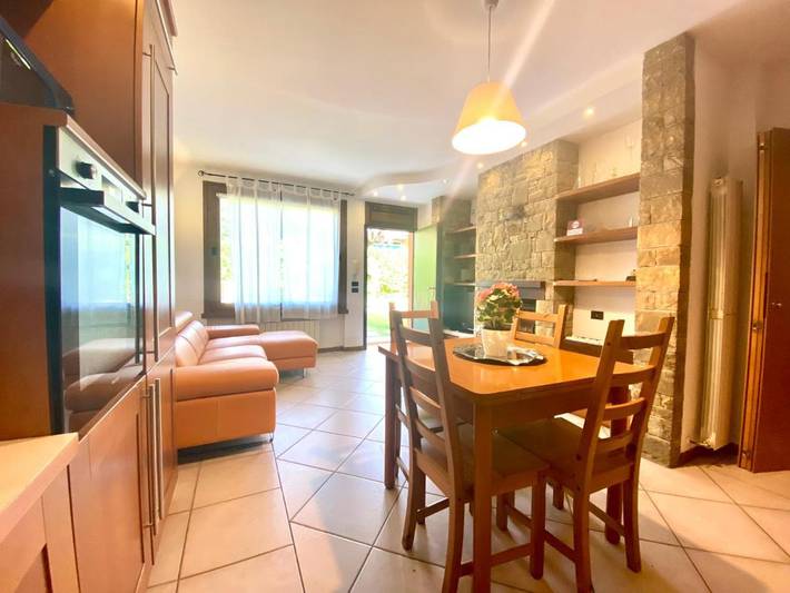 Location de vacances pour 6 personnes, avec vue et jardin, animaux acceptés à Monasterolo del Castello - 3