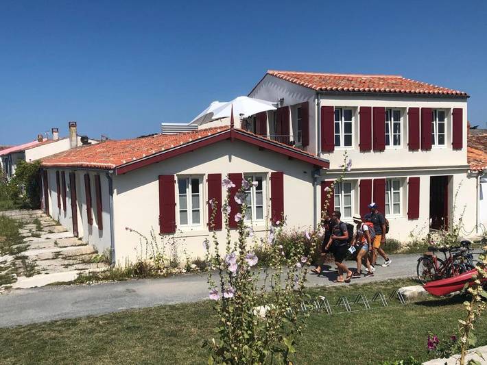 Location de vacances pour 5 personnes, avec Terrasse ainsi que Jardin et Vue à Île-d'Aix
