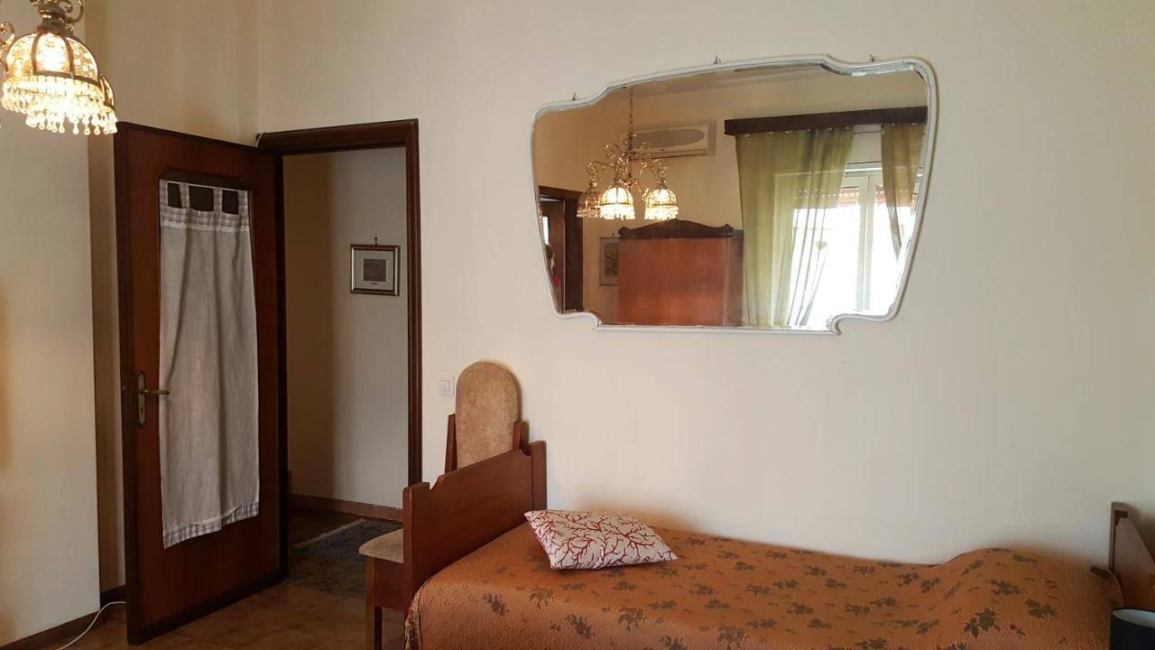Double Room with Balcony and Sea View in Catania, Catania e dintorni