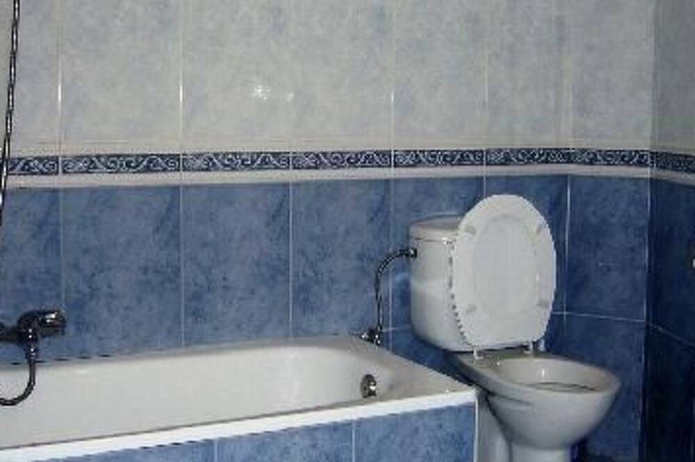 Gemütliches Ferienhaus in Guaro mit Grill in Guaro , Sierra de las Nieves