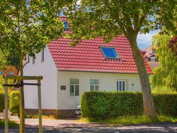 Ferienhaus für 4 Personen, mit Garten und Seeblick sowie Ausblick und Terrasse, mit Haustier in Schleswig-Holstein