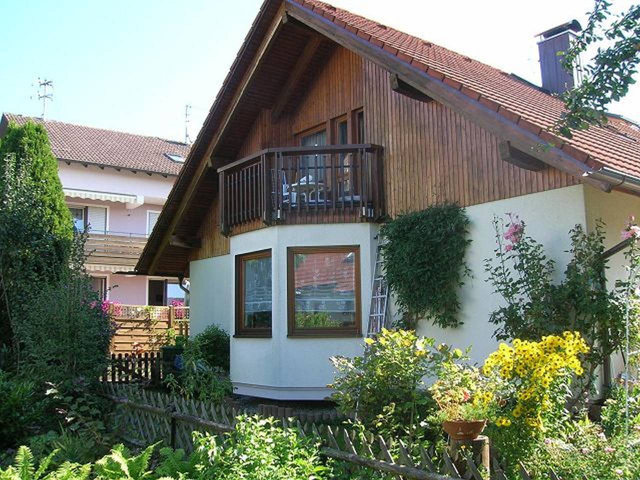 Entire apartment, Apartment 'Wiggermann' with Balcony and Wi-Fi in Langenargen, Bodenseekreis