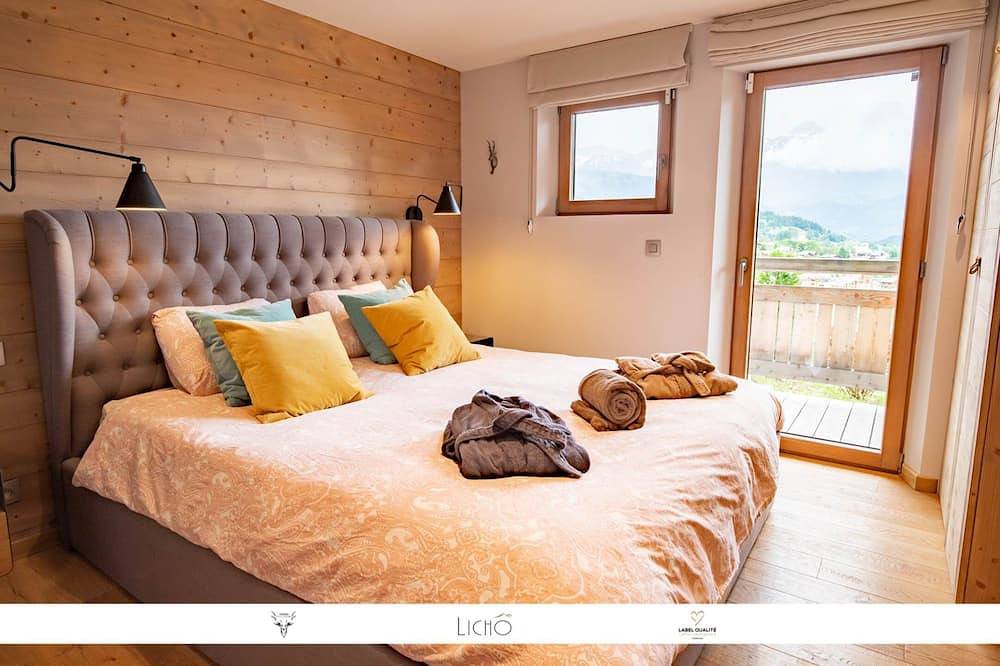 Chalet Caprice, 8 people in Combloux, Pays du Mont-Blanc