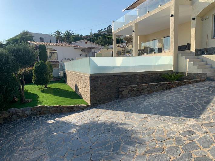 Villa für 6 Personen, mit Terrasse und Garten in Roses - 3