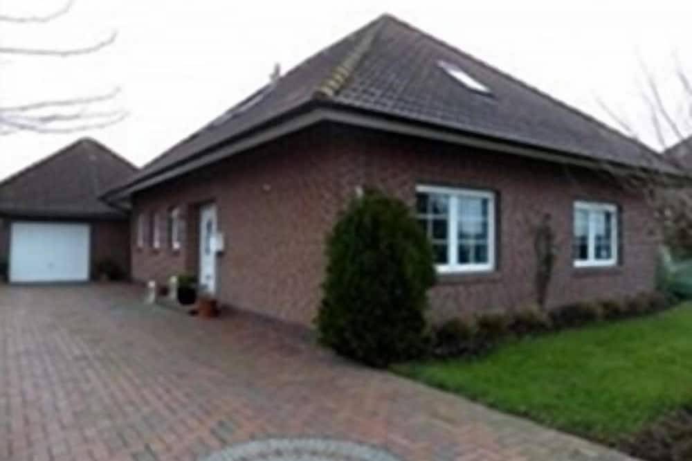 Ganze Wohnung, Doppelzimmer für 2 Gäste mit 55m² in Krummhörn in Grimersum, Krummhörn