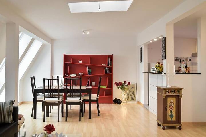 Ferienwohnung für 6 Personen, mit Garten und Ausblick in Stuttgart-Mitte