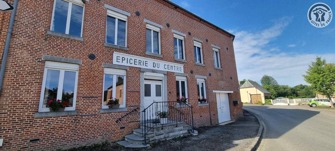 Gîte pour 12 personnes, avec Terrasse et Jardin dans l' Aisne