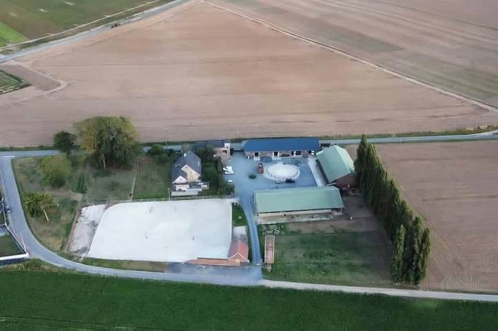 Location de vacances pour 4 personnes dans Ecoust Saint Mein