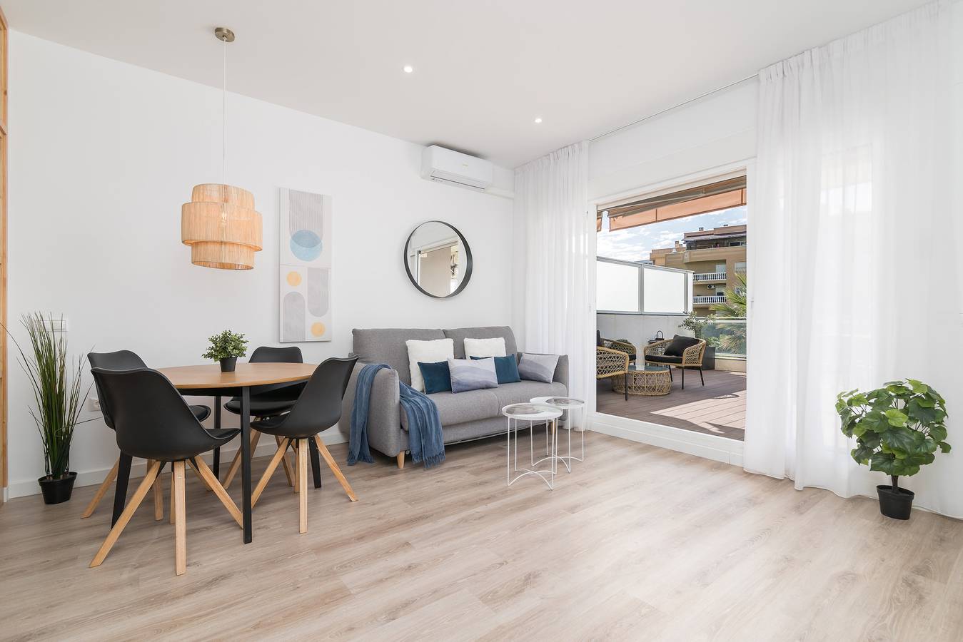 Appartement entier, S H Hesperides´s garden beach D in Churriana, Malaga