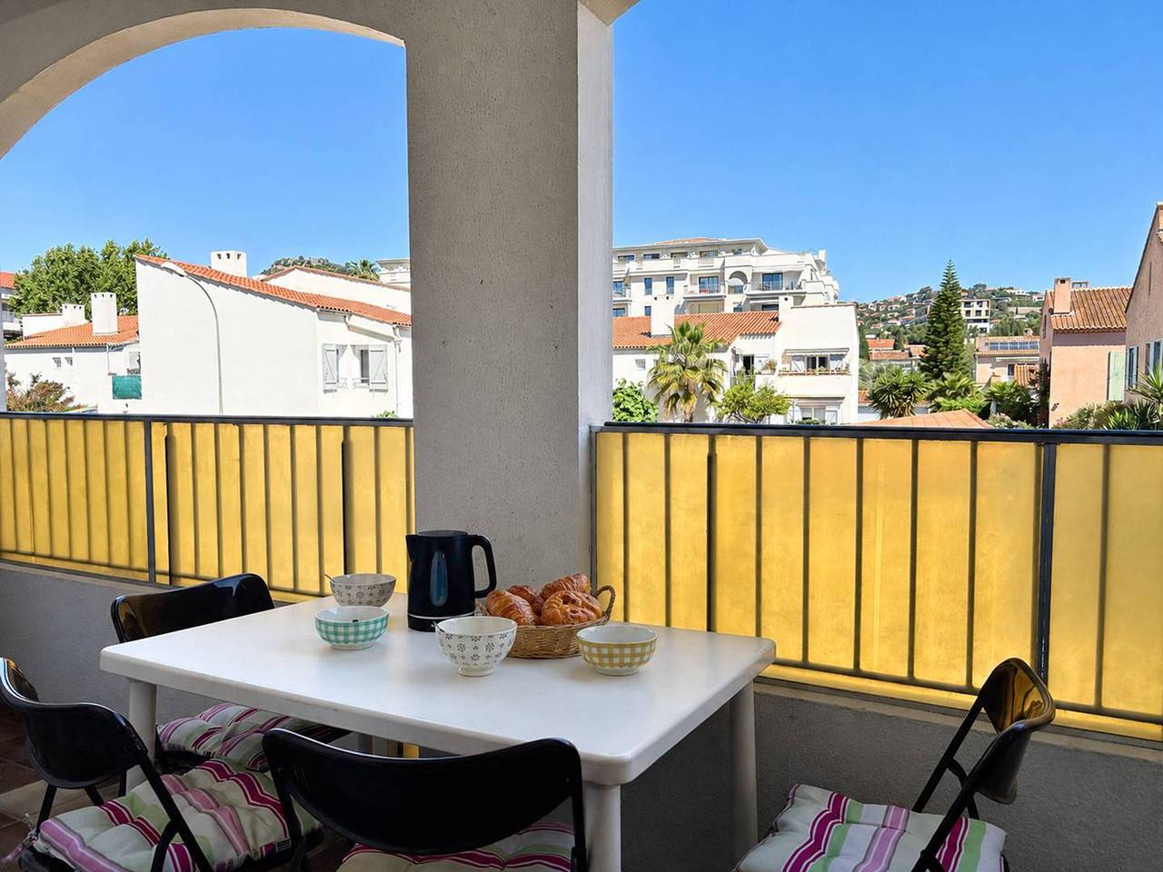 Apartamento entero, Apartamento encantador, parking - 4 pers. in Hyeres, Parque nacional Port-Cros