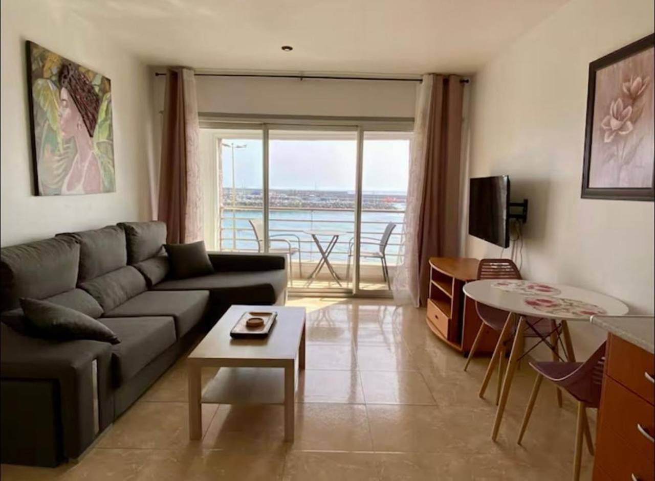 Ganze Wohnung, Ferienwohnung 'San Borondón' mit Meerblick, Balkon und WLAN in Playa Marañelas, Mogán