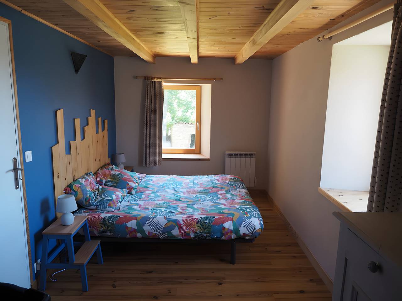Gîte De Cervette : maison de vacances avec vue sur la montagne, jardin privé et Wi-Fi in Jax, Parc Naturel Régional Livradois-Forez
