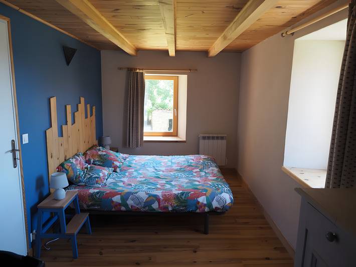 Gîte De Cervette : maison de vacances avec vue sur la montagne, jardin privé et Wi-Fi in Jax, Parc Naturel Régional Livradois-Forez