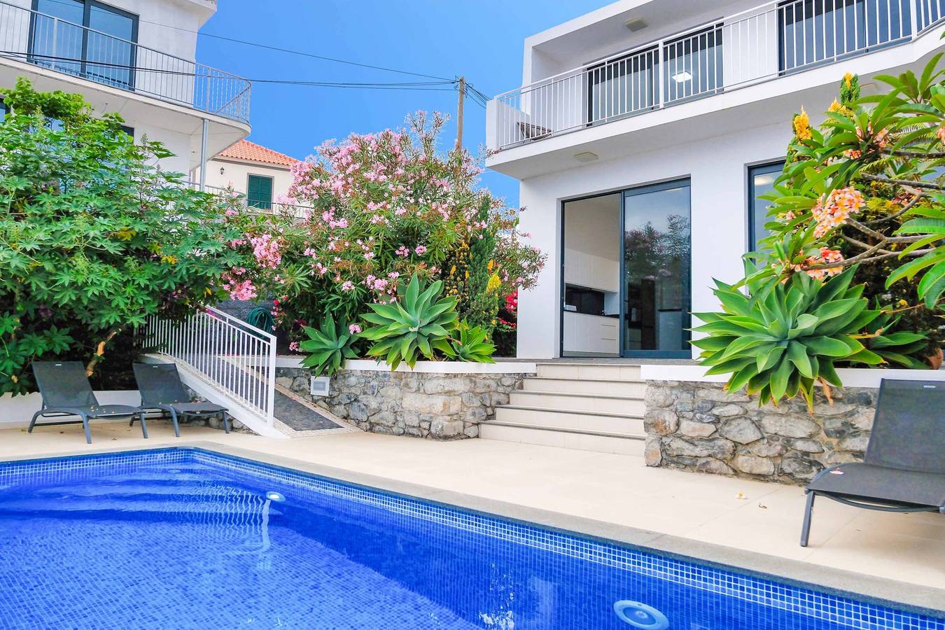 Villa para 6 pessoas com jacuzzi in Calheta, Madeira