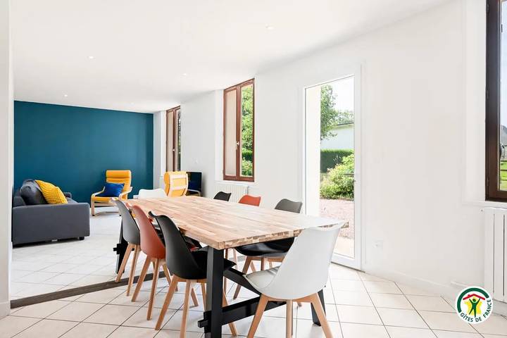 Gîte pour 8 personnes, avec jardin à Bréauté - 2
