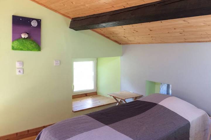 Location de vacances pour 5 personnes, avec Jardin et Sauna à Saint-Sauveur-en-Rue - 4