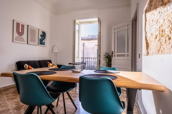 Maison d’hôte pour 4 personnes, avec terrasse et vue